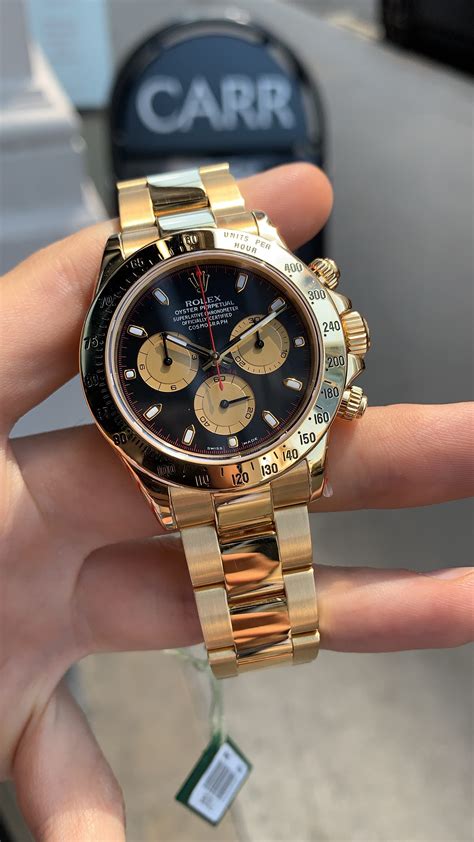 rolex daytona yellow gold.